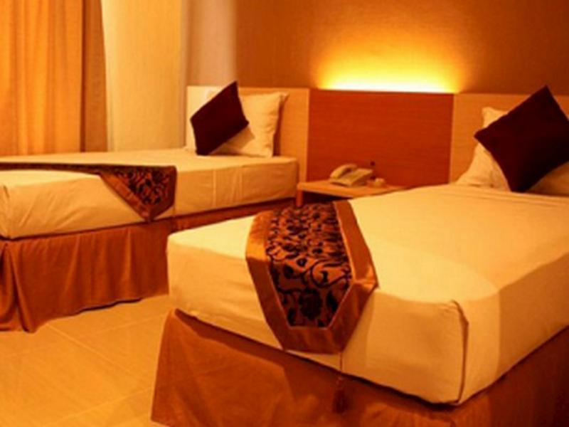 Hotel Delta Sinar Mayang Sidoarjo Kültér fotó